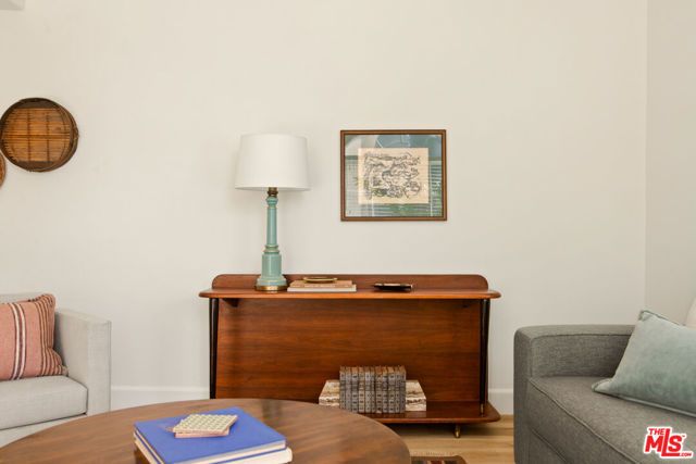 1201 Viola Avenue 113, Glendale, CA 91202