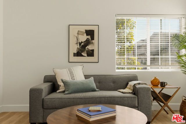 1201 Viola Avenue 113, Glendale, CA 91202