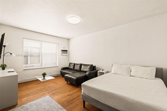 7340 Harding Avenue 15, Miami Beach, FL 33141