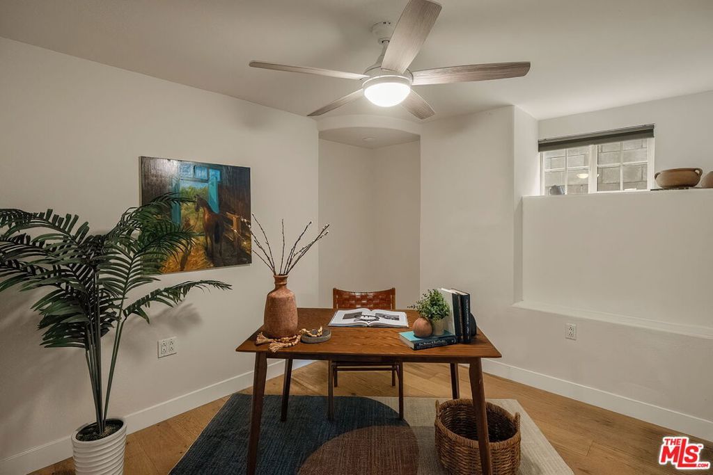 Image 24 of property listing at 1509 N Avenue 56, Los Angeles, CA 90042