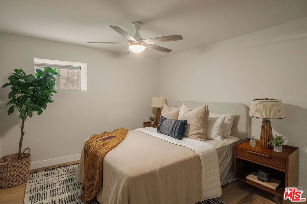 Image 26 of property listing at 1509 N Avenue 56, Los Angeles, CA 90042