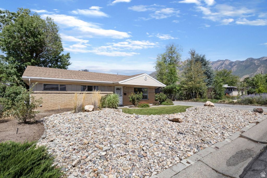 2173 E 6675 S, Cottonwood Heights, UT 84121 — photo 4