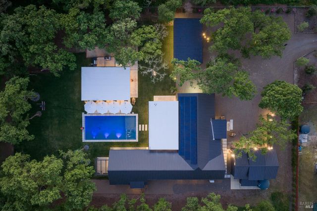 195-247 Fisher Ln, Sonoma, CA 95476