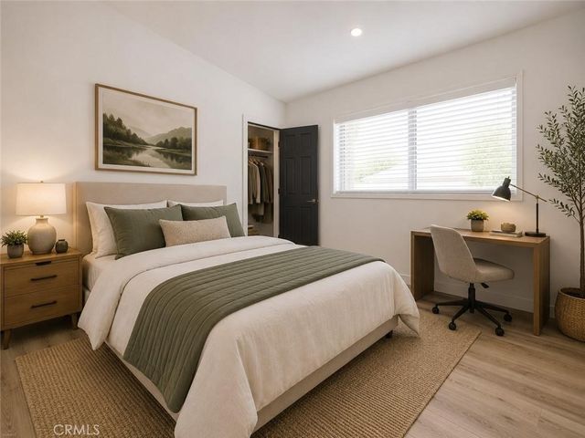 14662 W Sara Lane, Panorama City, CA 91402