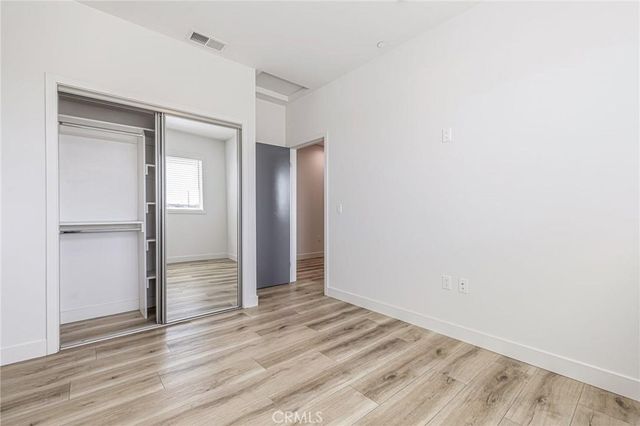 14662 W Sara Lane, Panorama City, CA 91402