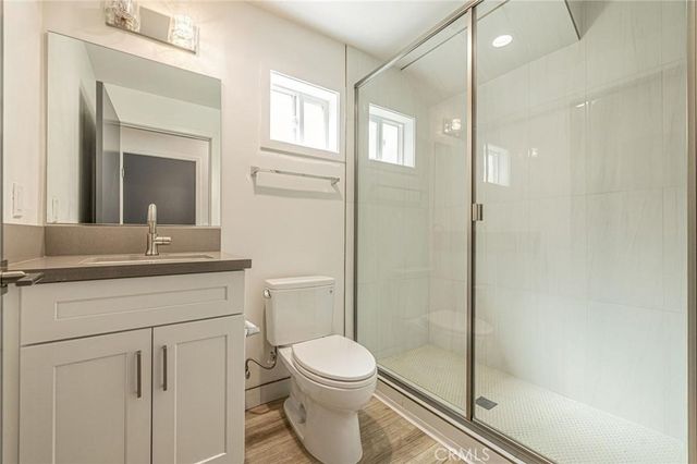 14662 W Sara Lane, Panorama City, CA 91402
