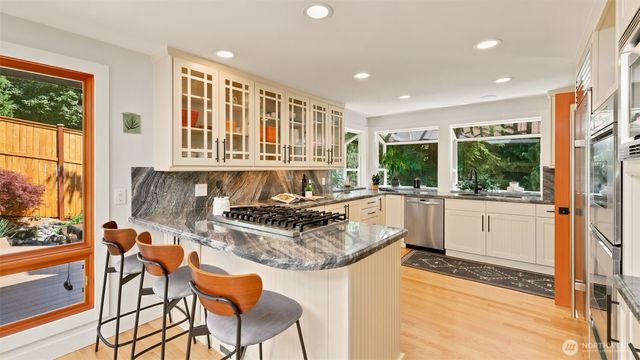 15510 NE 160th Street, Woodinville, WA 98072