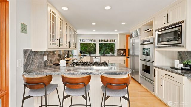 15510 NE 160th Street, Woodinville, WA 98072