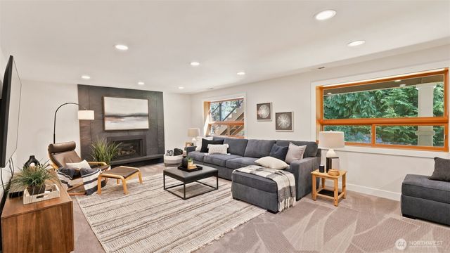 15510 NE 160th Street, Woodinville, WA 98072