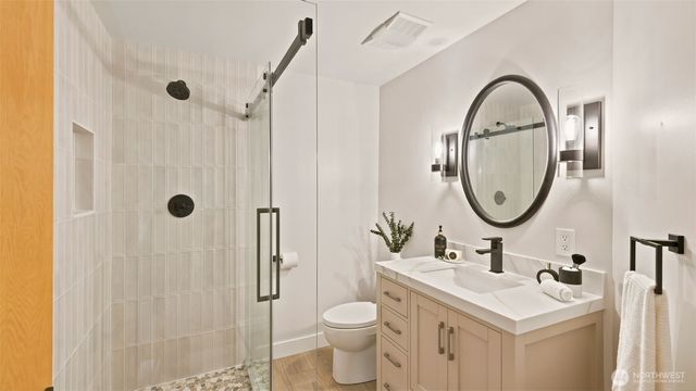 15510 NE 160th Street, Woodinville, WA 98072
