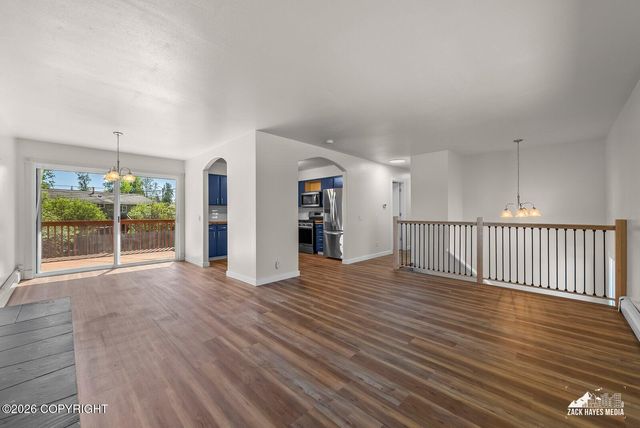2810 Gillam Circle, Anchorage, AK 99517