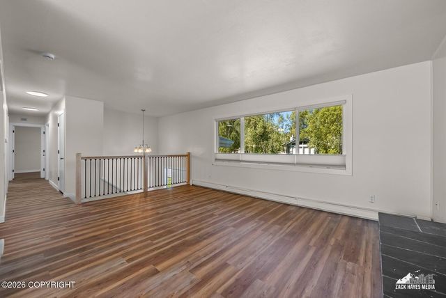 2810 Gillam Circle, Anchorage, AK 99517