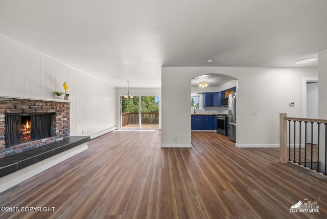 2810 Gillam Circle, Anchorage, AK 99517