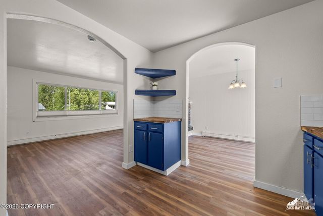 2810 Gillam Circle, Anchorage, AK 99517