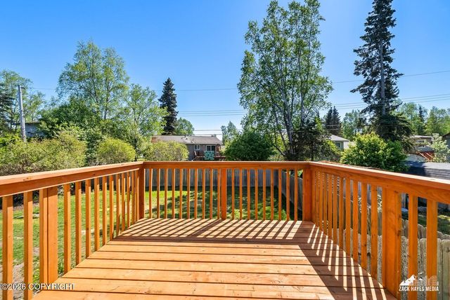 2810 Gillam Circle, Anchorage, AK 99517