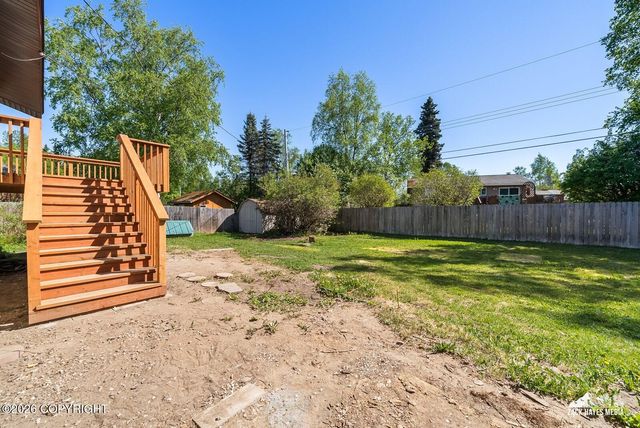 2810 Gillam Circle, Anchorage, AK 99517