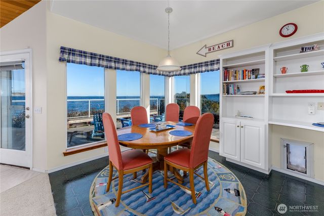 190 Diamond Shore Lane, Sequim, WA 98382