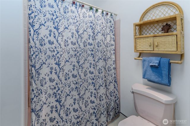 190 Diamond Shore Lane, Sequim, WA 98382