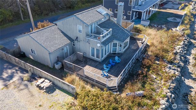 190 Diamond Shore Lane, Sequim, WA 98382