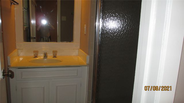 13223 Kit Lane 13225, Dallas, TX 75240