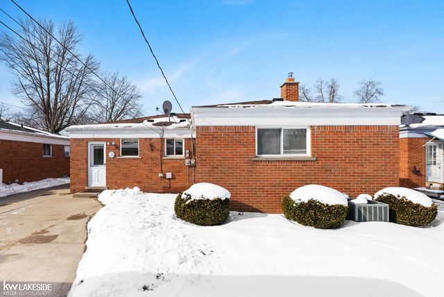 30008 Elmgrove Street, Saint Clair Shores, MI 48082