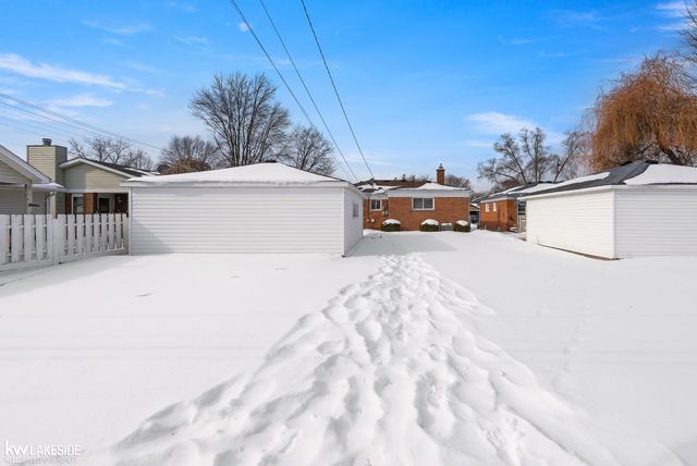 30008 Elmgrove Street, Saint Clair Shores, MI 48082