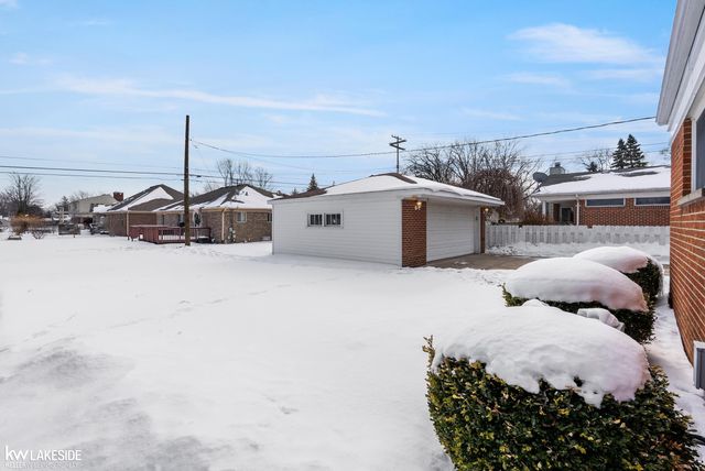 30008 Elmgrove Street, Saint Clair Shores, MI 48082