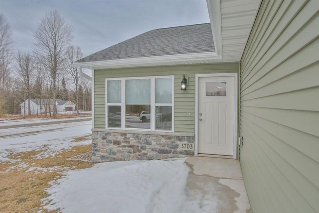 3703 Green Pastures Lane, Weston, WI 54476