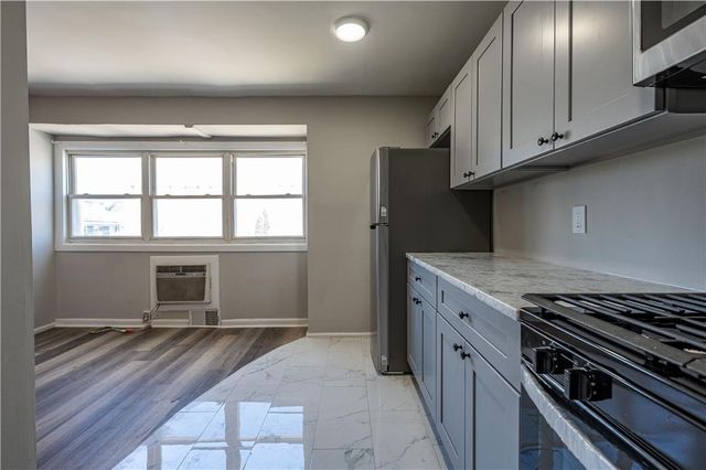 724 North Lacrosse Street, Allentown City, PA 18109
