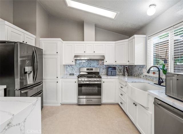 27807 Sunrise, Canyon Country, CA 91351