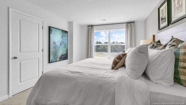 240 Maddox Drive, Aberdeen, NC 28315