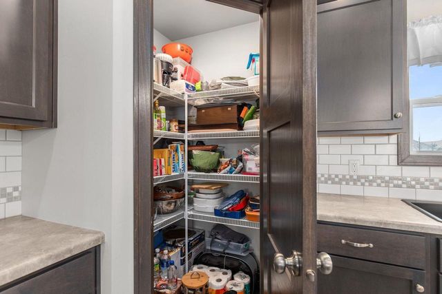 1920 WHITE DOVE LANE, Kaukauna, WI 54130