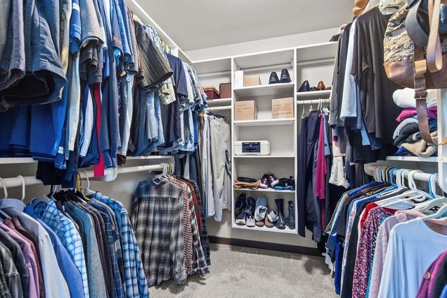 1920 WHITE DOVE LANE, Kaukauna, WI 54130