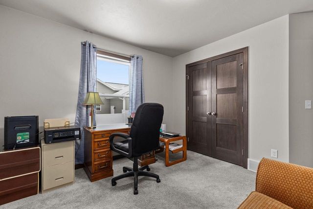 1920 WHITE DOVE LANE, Kaukauna, WI 54130