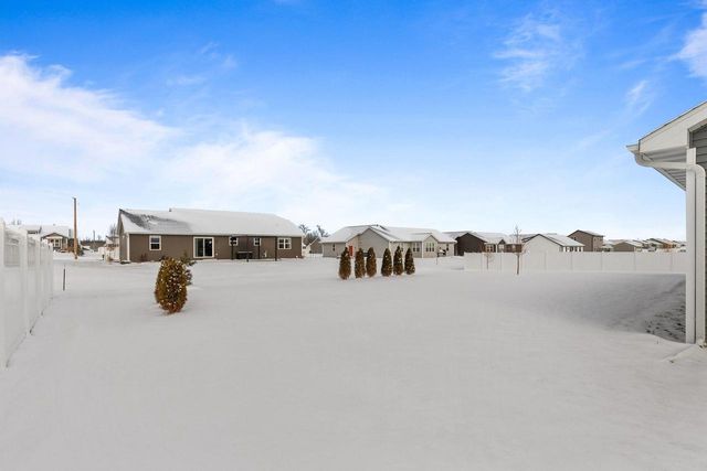 1920 WHITE DOVE LANE, Kaukauna, WI 54130