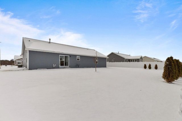 1920 WHITE DOVE LANE, Kaukauna, WI 54130