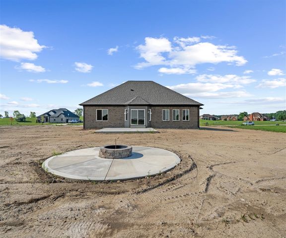 8561 Cobblestone Drive, Newport, MI 48166