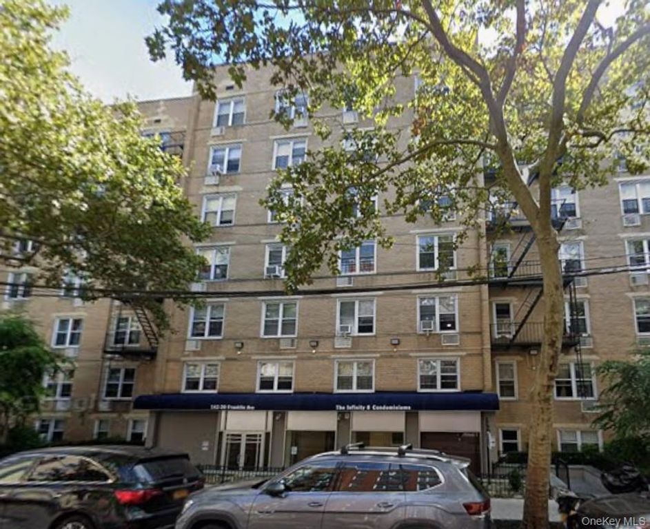 142-20 Franklin Avenue 3R, Flushing, NY 11355