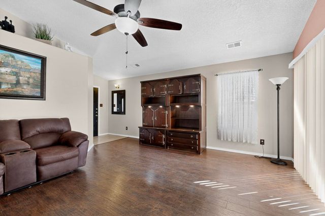 3705 Lucid Meadows Drive NE, Rio Rancho, NM 87144