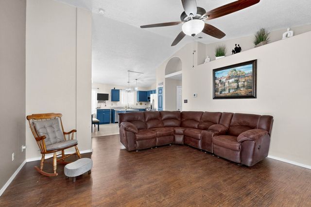 3705 Lucid Meadows Drive NE, Rio Rancho, NM 87144