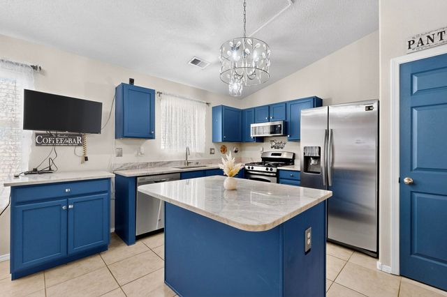 3705 Lucid Meadows Drive NE, Rio Rancho, NM 87144