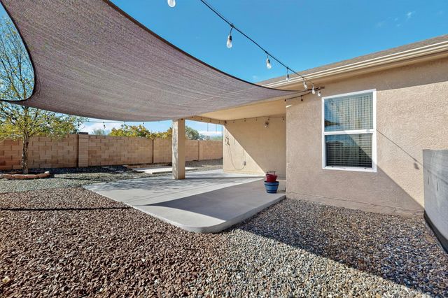 3705 Lucid Meadows Drive NE, Rio Rancho, NM 87144