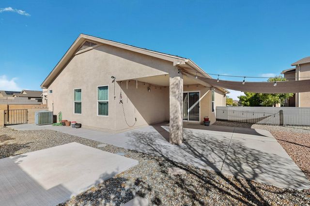 3705 Lucid Meadows Drive NE, Rio Rancho, NM 87144