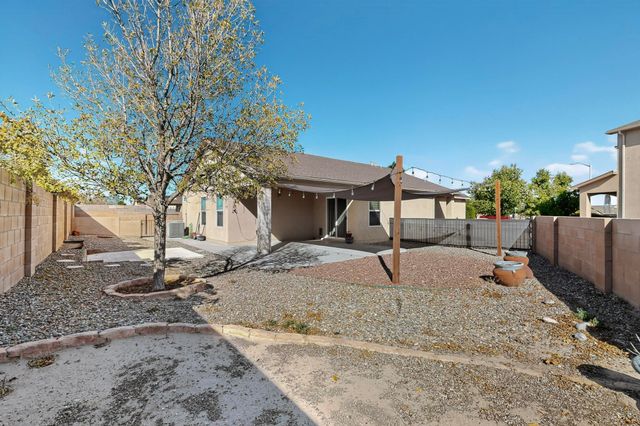 3705 Lucid Meadows Drive NE, Rio Rancho, NM 87144