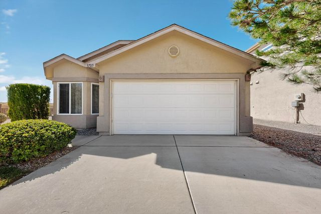 3705 Lucid Meadows Drive NE, Rio Rancho, NM 87144