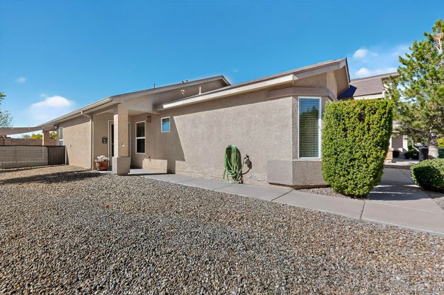 3705 Lucid Meadows Drive NE, Rio Rancho, NM 87144