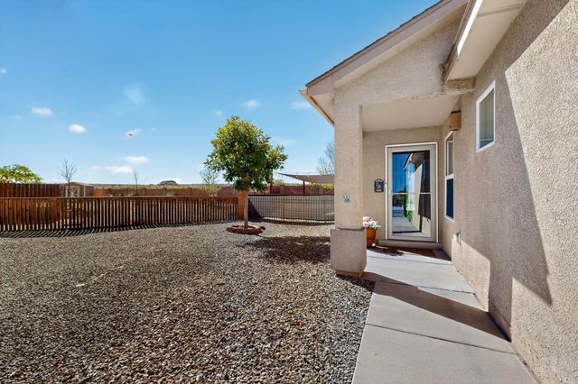 3705 Lucid Meadows Drive NE, Rio Rancho, NM 87144