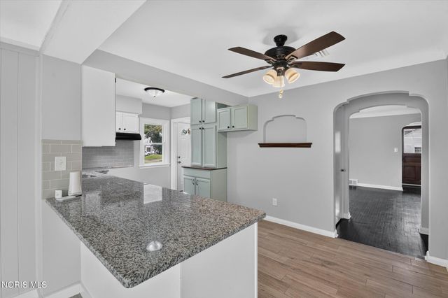 1447 Craigwood Road, Toledo, OH 43612