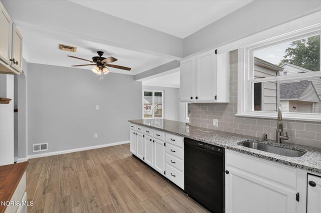 1447 Craigwood Road, Toledo, OH 43612