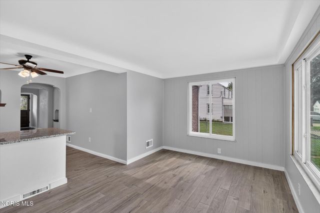 1447 Craigwood Road, Toledo, OH 43612